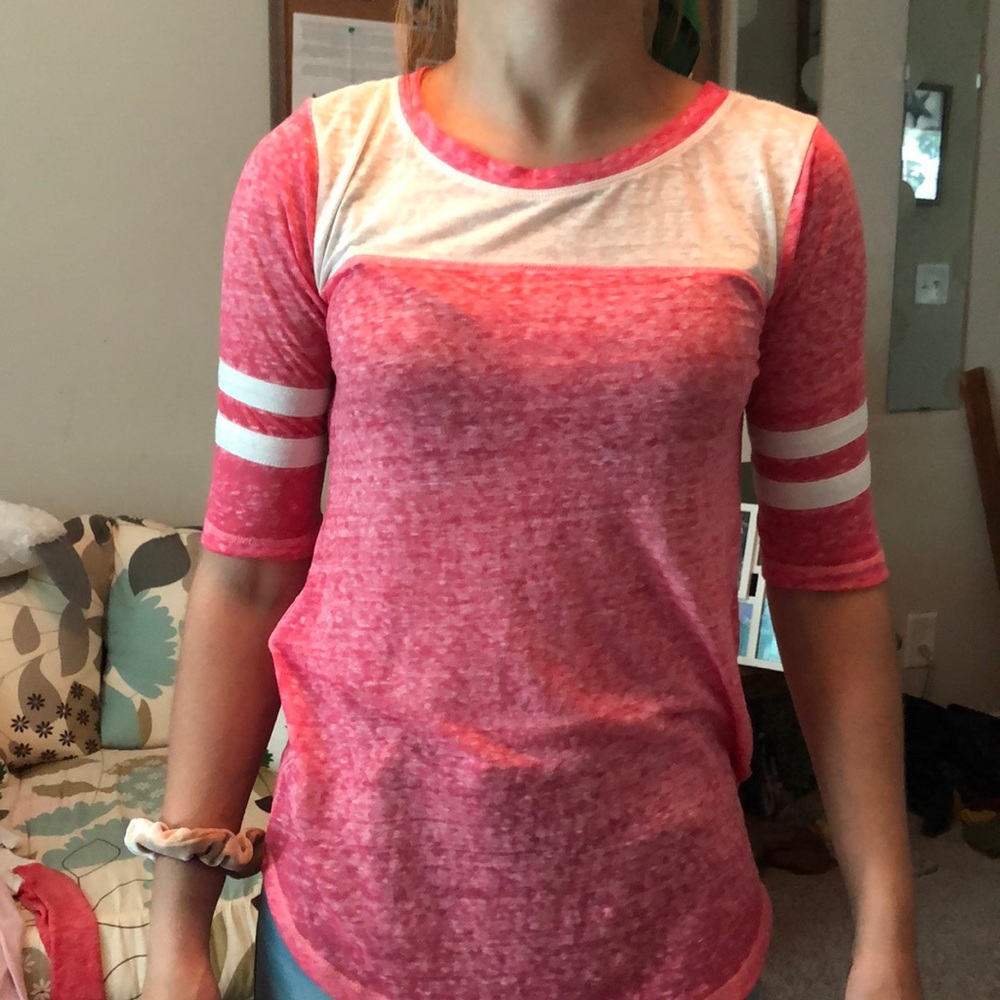 Pink Top - Picture 3 of 5
